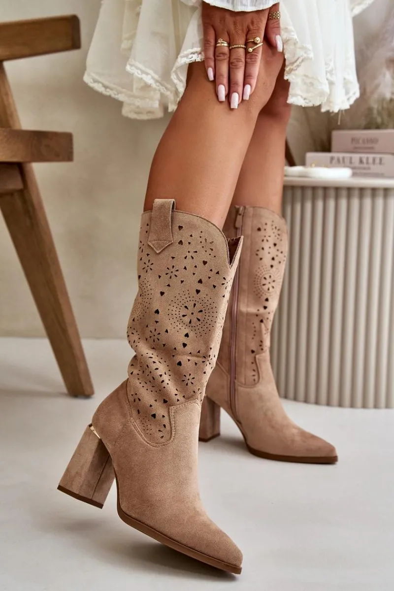 Outlet Ażurowe Botki Damskie Na Słupku Z Noskami W Szpic Eko Zamszowe Ciemnobeżowe Nevithra Damskie Botki Na Słupku|Botki Ażurowe