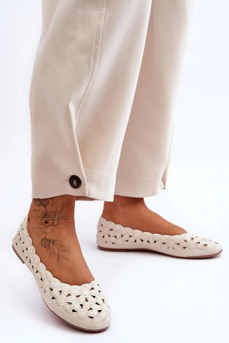 Baleriny Klasyczne>Evento Ażurowe Błyszczące Baleriny Damskie Beżowe Visionary Beżowy