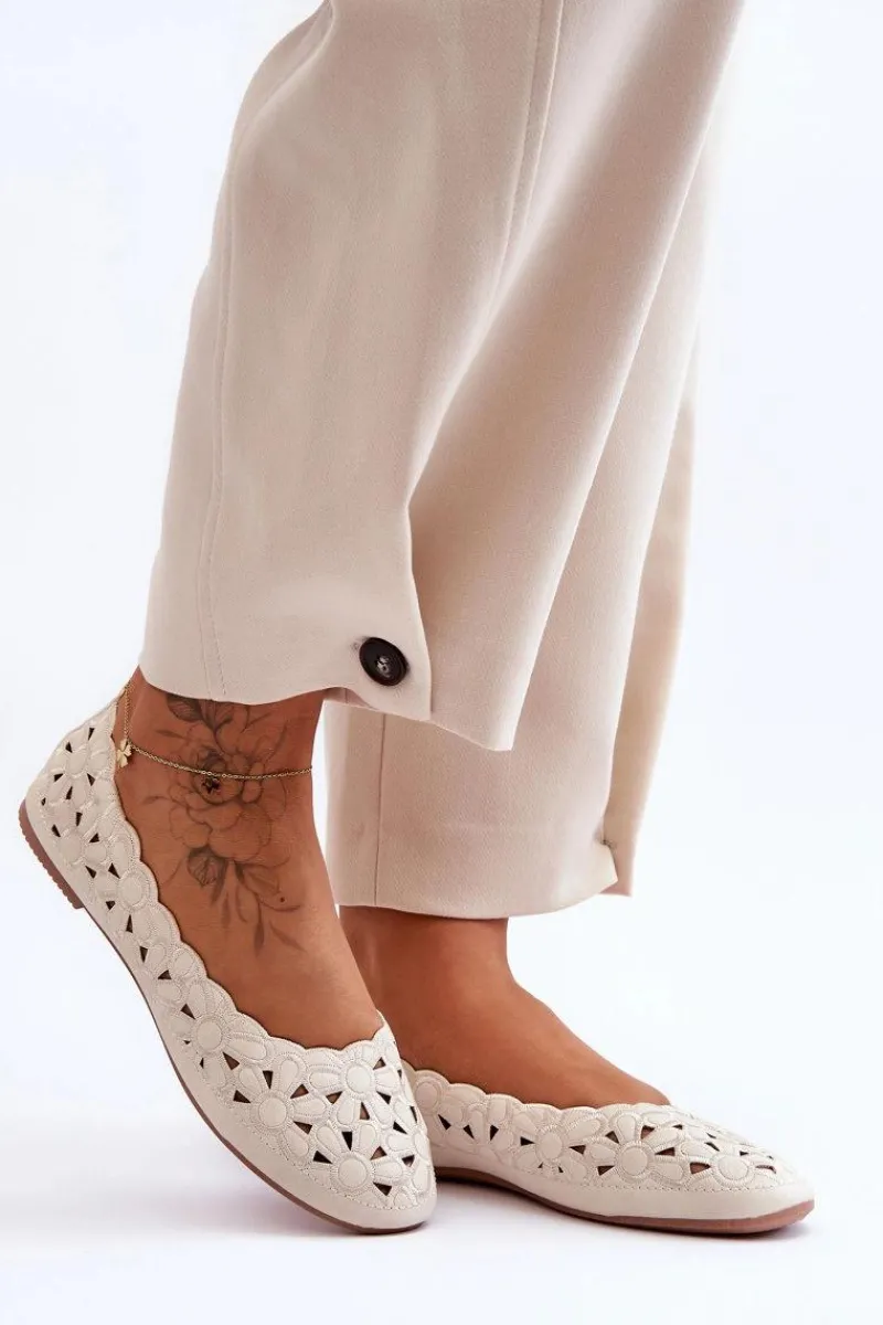 Baleriny Klasyczne>Evento Ażurowe Błyszczące Baleriny Damskie Beżowe Visionary Beżowy