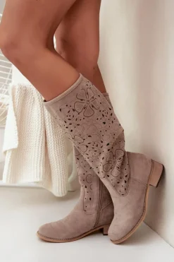 Kozaki Ocieplane|Kozaki Ażurowe></noscript>Boto Ażurowe Kozaki Damskie Na Niskim Obcasie Eko Zamszowe Zapinane Na Zamek Beżowe Orchides