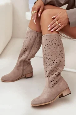 Kozaki Ocieplane|Kozaki Ażurowe></noscript>Boto Ażurowe Kozaki Damskie Na Niskim Obcasie Eko Zamszowe Zapinane Na Zamek Beżowe Orchides