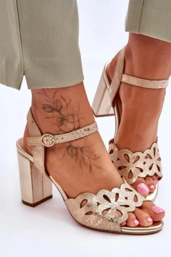 Sandały Ażurowe|Sandały Na Obcasie><noscript><img width=