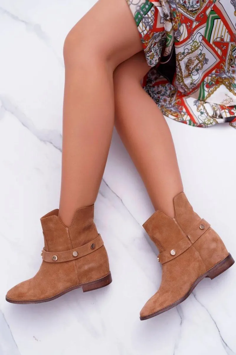 Botki Wiosenne|Botki Na Koturnie>Laura Messi Botki Damskie 1890 Skóra Zamsz Camel Darmah