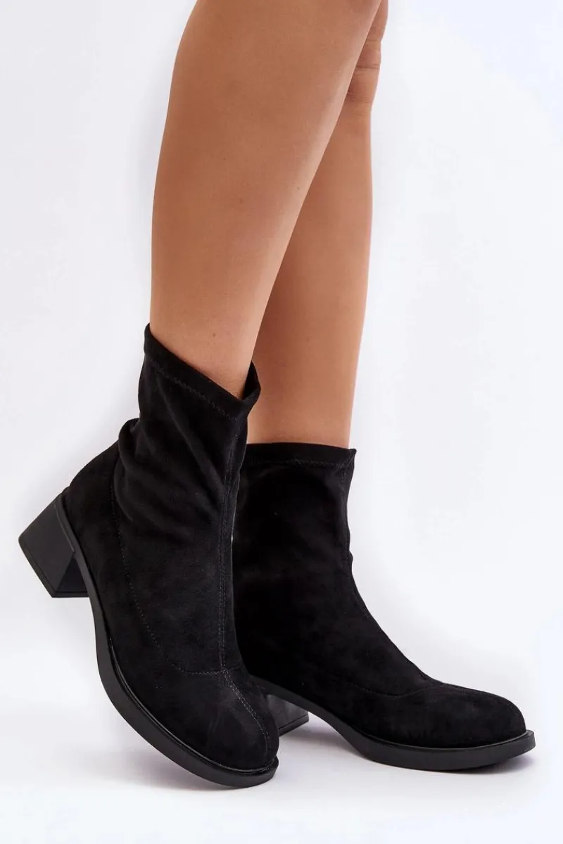 Sale Evento Botki Damskie Na Niskim Obcasie Czarne Aphroteia - Zamsz Czarny