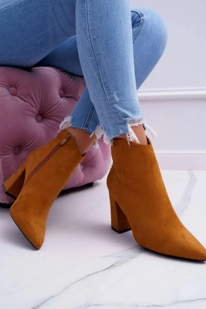 Sale Boto Botki Damskie Na Obcasie Z Nitami W Szpic RB23P Camel Snack