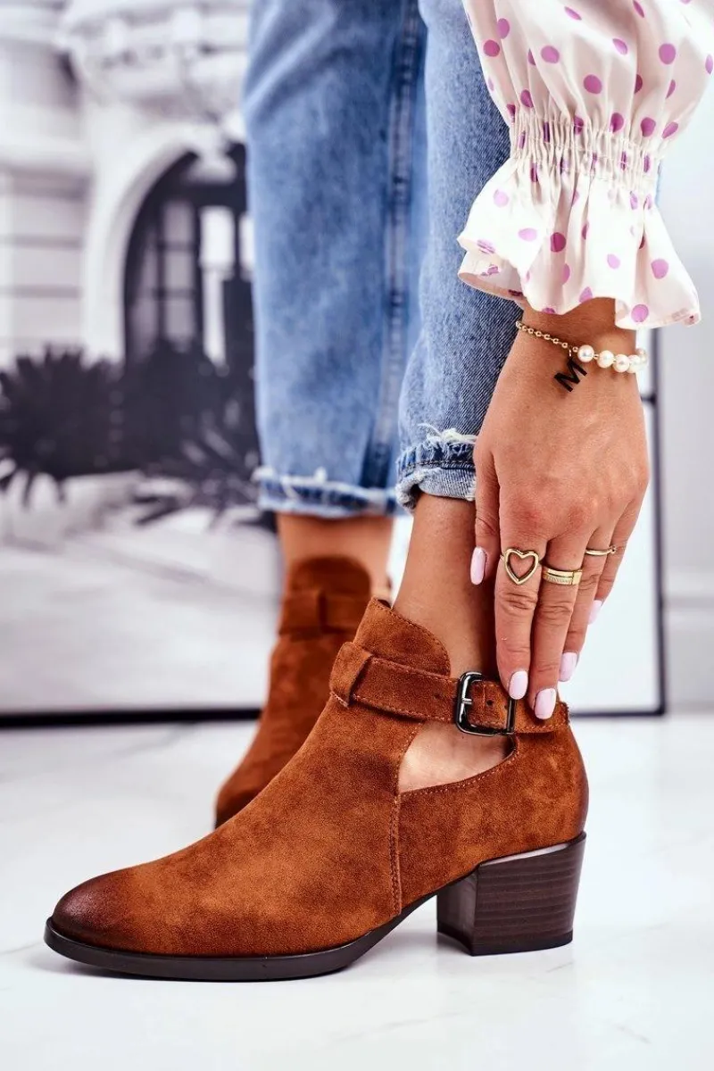 Online Buty damskie Vinceza Botki Damskie Na Obcasie Z Wycięciami Camel Sicily