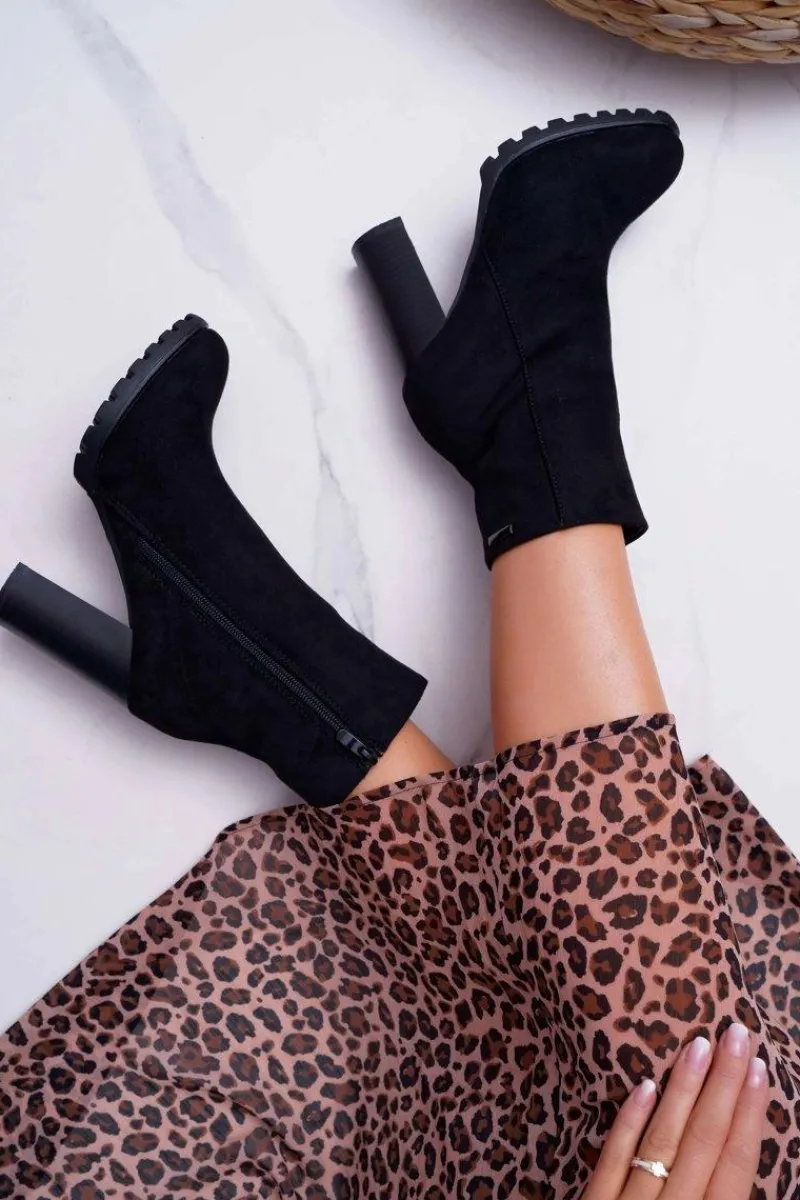 New Boto Botki Damskie na Słupku Zamszowe Czarne Cadillac