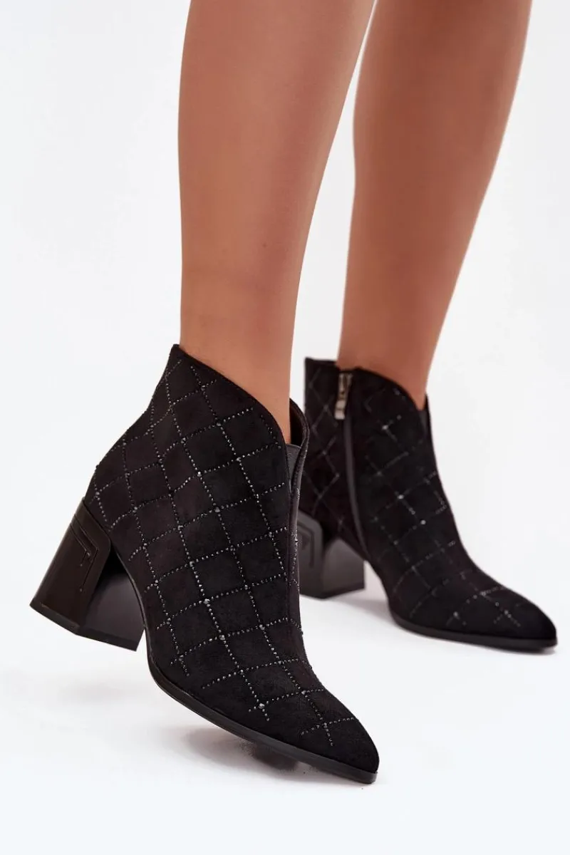 Botki Ocieplane|Botki Na Słupku>D&A Botki Damskie Na Słupku Ze Zdobieniem MR52-133 Czarne