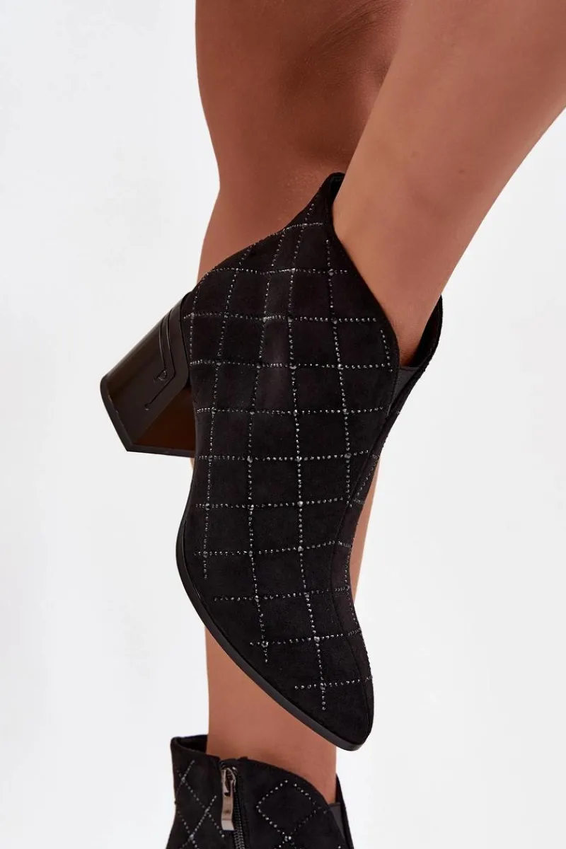 Botki Ocieplane|Botki Na Słupku>D&A Botki Damskie Na Słupku Ze Zdobieniem MR52-133 Czarne