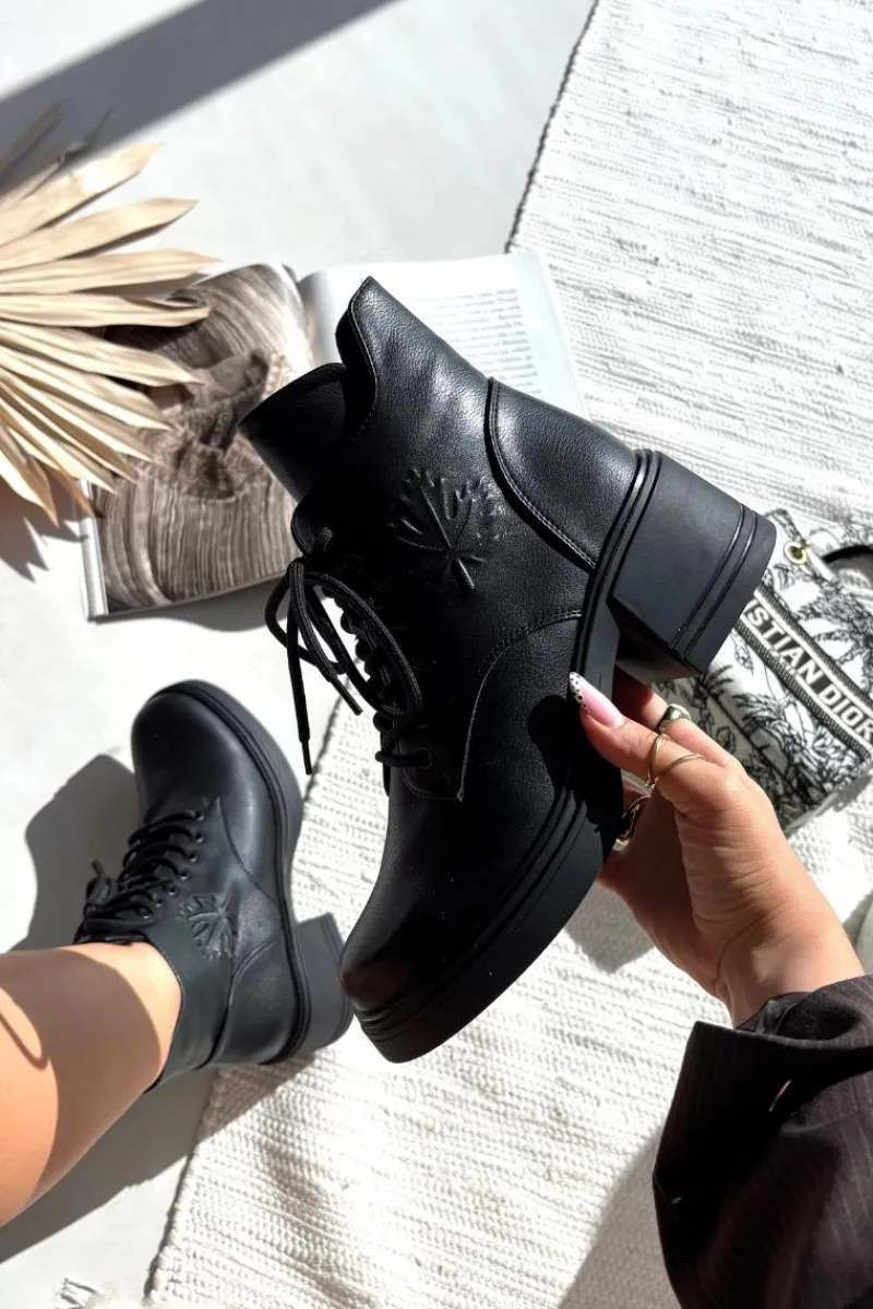 Hot Botki Damskie Skórzane Na Klocku Ocieplane Vinceza 39950 Czarne Damskie Botki Ocieplane|Botki Sznurowane