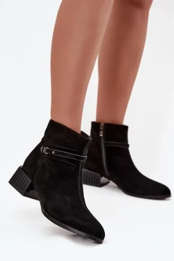 D&A Botki Damskie Z Naturalnego Zamszu Na Klocku Ocieplane CR52-651 Czarne Czarny
