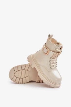 Dziewczęce></noscript>Boto Botki Dziewczęce Lakierowane Ocieplane Z Ozdobnym Paskiem Beżowe Gilian