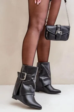 Outlet Boto Botki Na Koturnie Z Wywiniętą Cholewką I Klamrą Czarne Vortinia Czarny
