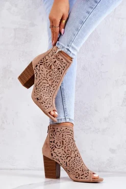 Botki Wiosenne|Botki Na Słupku><noscript><img width=