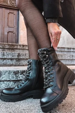 Sale Boto Botki Trapery Damskie Z Eko Skóry Czarne Bellora Czarny