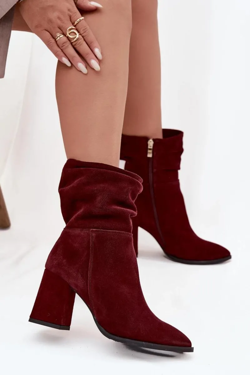 Hot Zazoo Botki Z Naturalnego Zamszu Ocieplane Na Słupku Z Marszczeniem 4216 Bordowe Czerwony