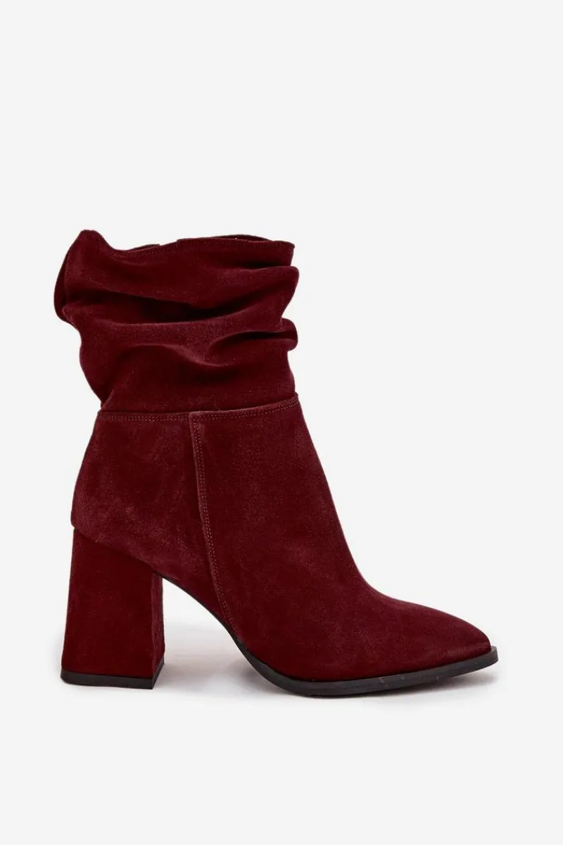 Hot Zazoo Botki Z Naturalnego Zamszu Ocieplane Na Słupku Z Marszczeniem 4216 Bordowe Czerwony