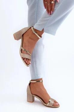 Brokatowe Sandały Damskie Na Niskim Słupku Złote Ploemis Damskie Sandały Na Słupku|Sandały Na Obcasie