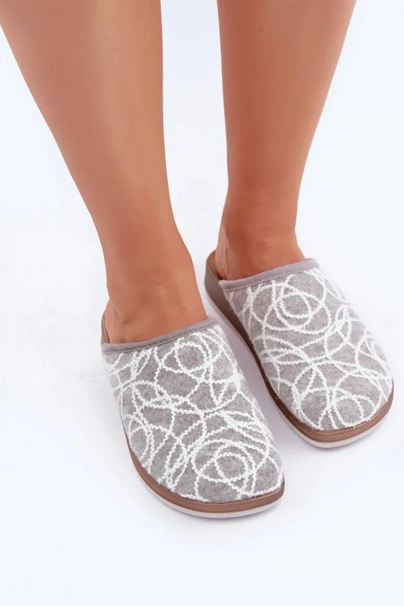 Best INBLU Błyszczące Kapcie Damskie CT000028 Szare Szary