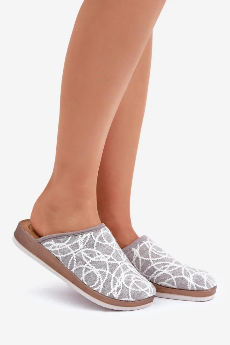 Best INBLU Błyszczące Kapcie Damskie CT000028 Szare Szary