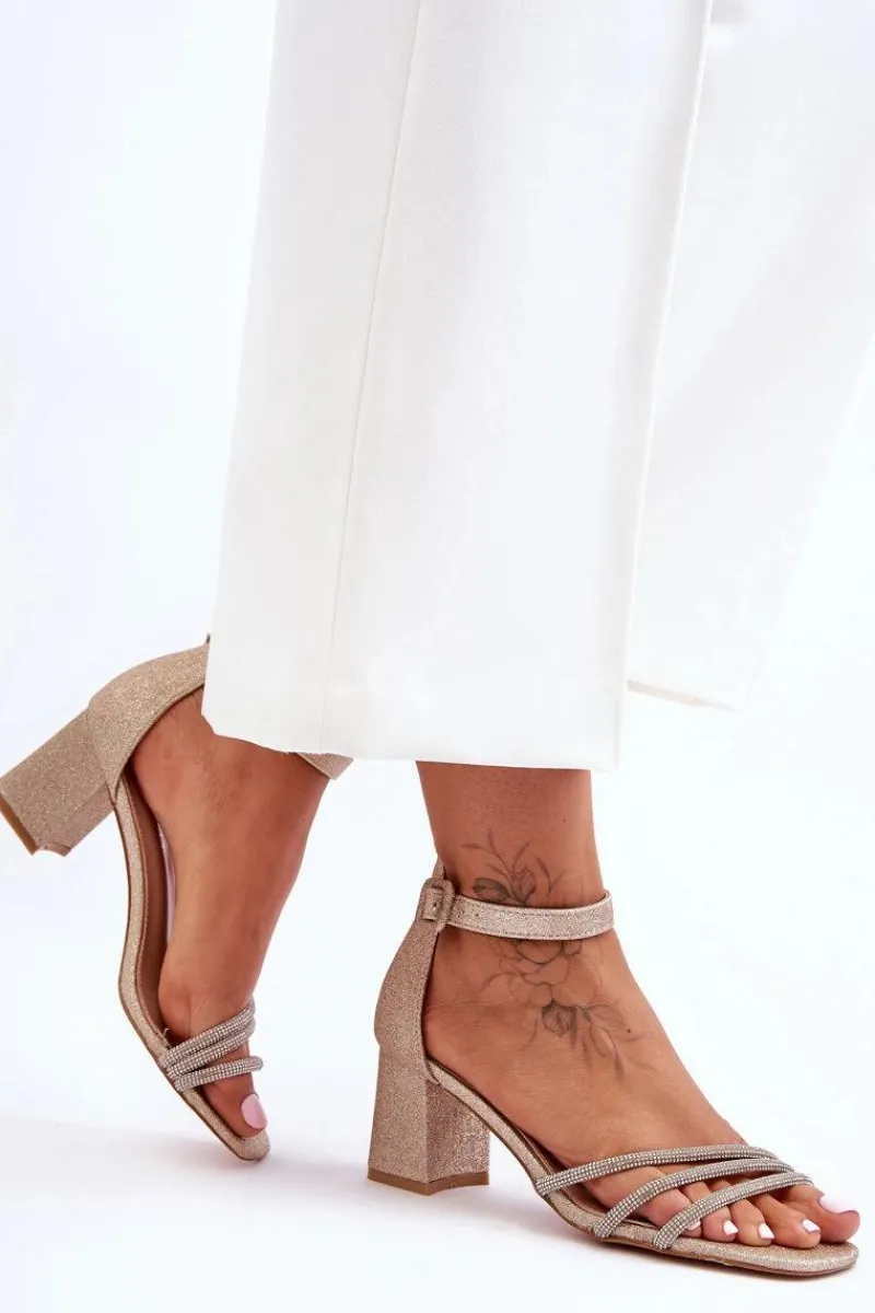 Discount Boto Błyszczące Sandałki Na Obcasie Złote Enenor