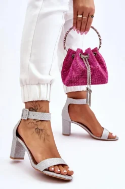 Discount Błyszczące Sandałki Na Obcasie Srebrne Maxim Damskie Sandały Na Obcasie