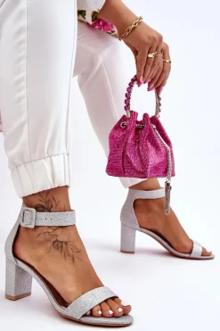 Discount Błyszczące Sandałki Na Obcasie Srebrne Maxim Damskie Sandały Na Obcasie