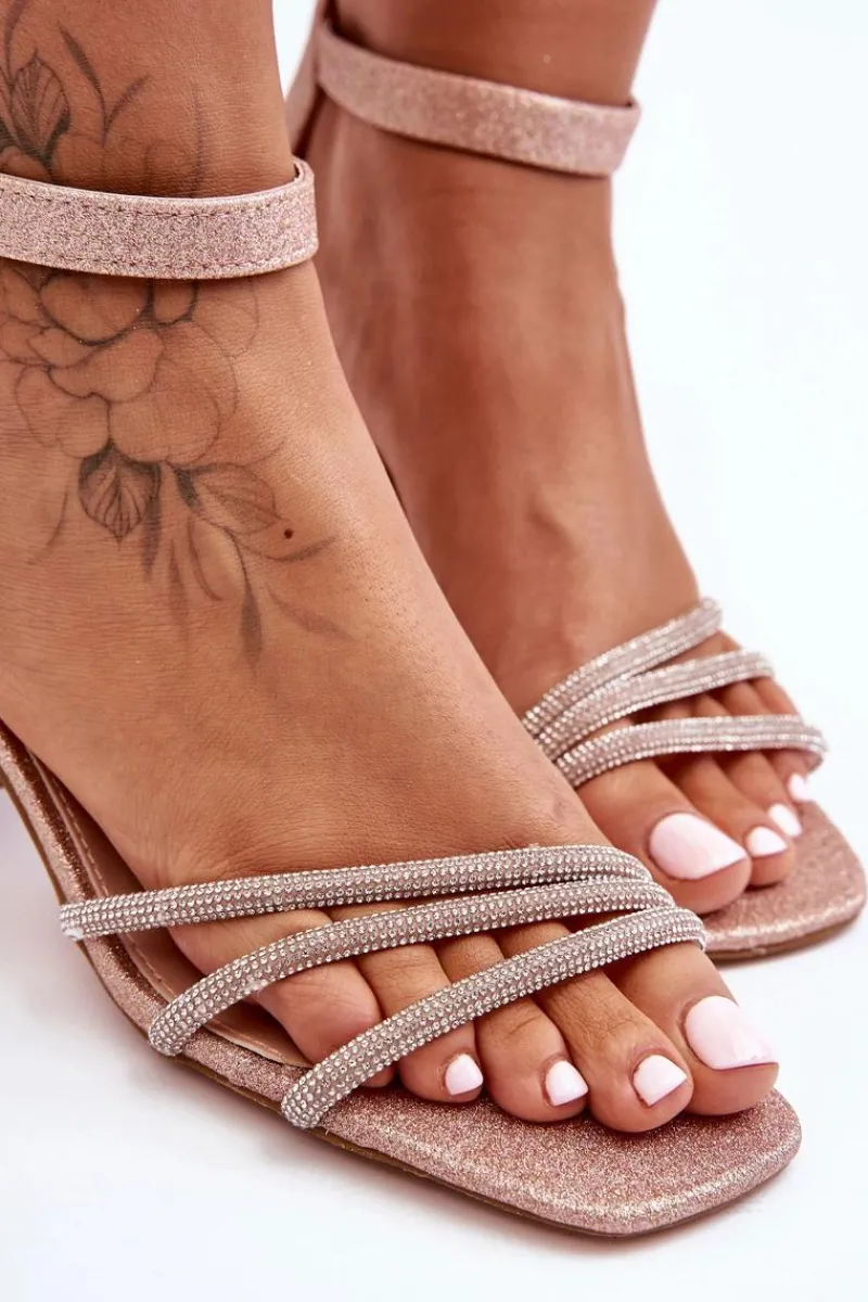 Discount Boto Błyszczące Sandałki Na Obcasie Beżowe Enenor