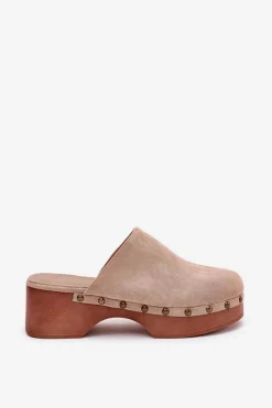 Klapki Na Koturnie|Klapki Na Platformie></noscript>Boto Chodaki Klapki Damskie Z Ćwiekami Eko Zamszowe Beżowe Ellason