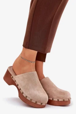 Klapki Na Koturnie|Klapki Na Platformie></noscript>Boto Chodaki Klapki Damskie Z Ćwiekami Eko Zamszowe Beżowe Ellason