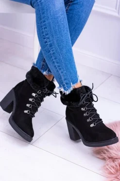 Botki Na Słupku|Botki Sznurowane><noscript><img width=