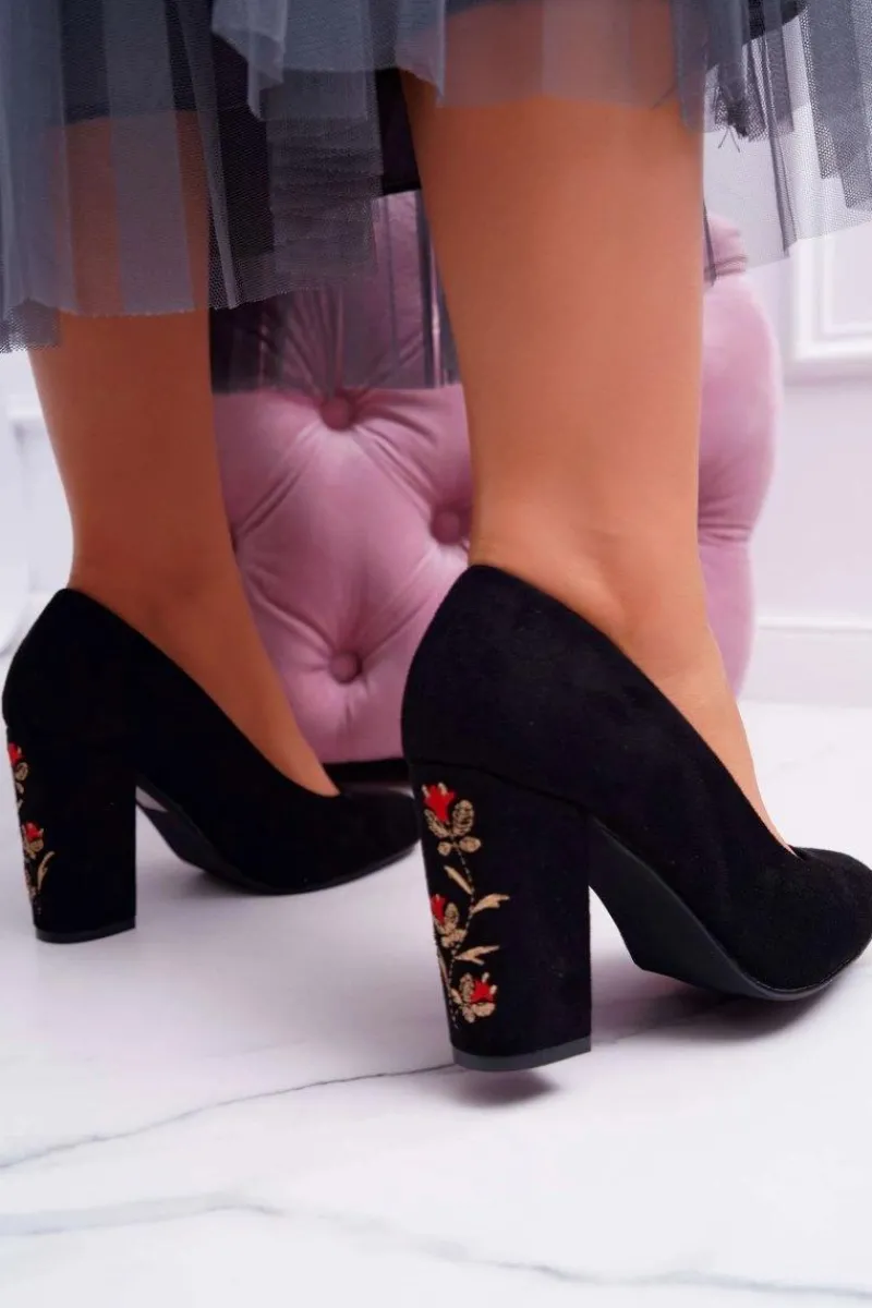 Czółenka Zamszowe|Czółenka Na Słupku>Buty Sergio Leone Czółenka Damskie Sergio Leone Czarne Zamszowe Kwiaty Gendar