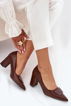 Outlet Czółenka Na Słupku Z Ozdobą Brązowe Celira Damskie Czółenka Na Słupku|Czółenka Klasyczne