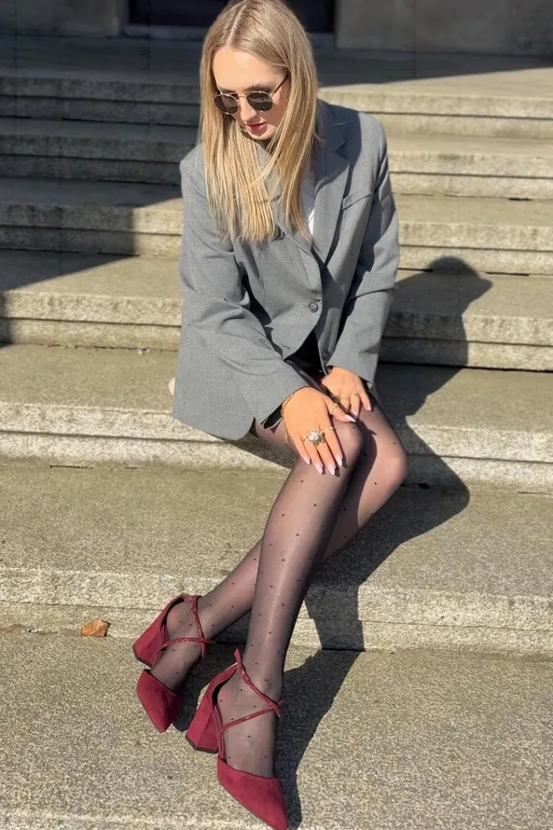 Czółenka Zamszowe|Czółenka Na Słupku>Boto Czółenka Ze Szpiczastymi Noskami I Zdobionymi Paseczkami Na Słupku Bordowe Verithas