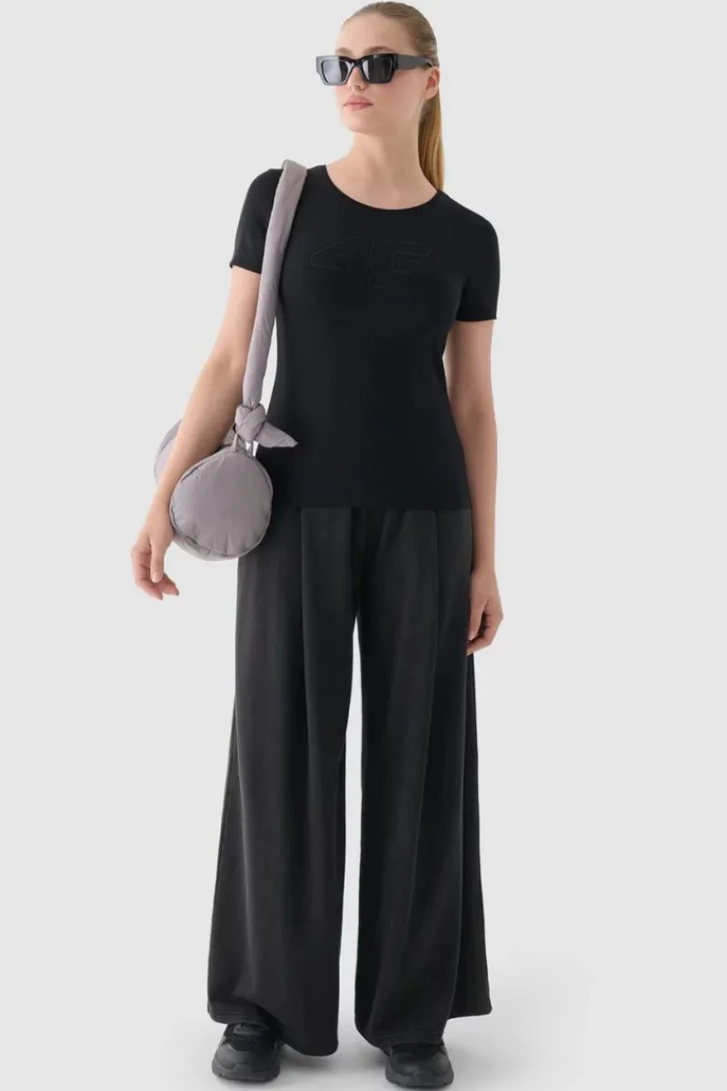 Sale 4F Damski T-Shirt Z Nadrukiem WMM00TTSHF1846-20S Czarny