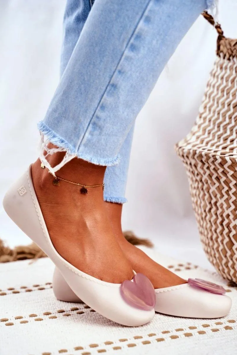 New ZAXY Damskie Baleriny Pachnące Gumowe Beżowe FF285051