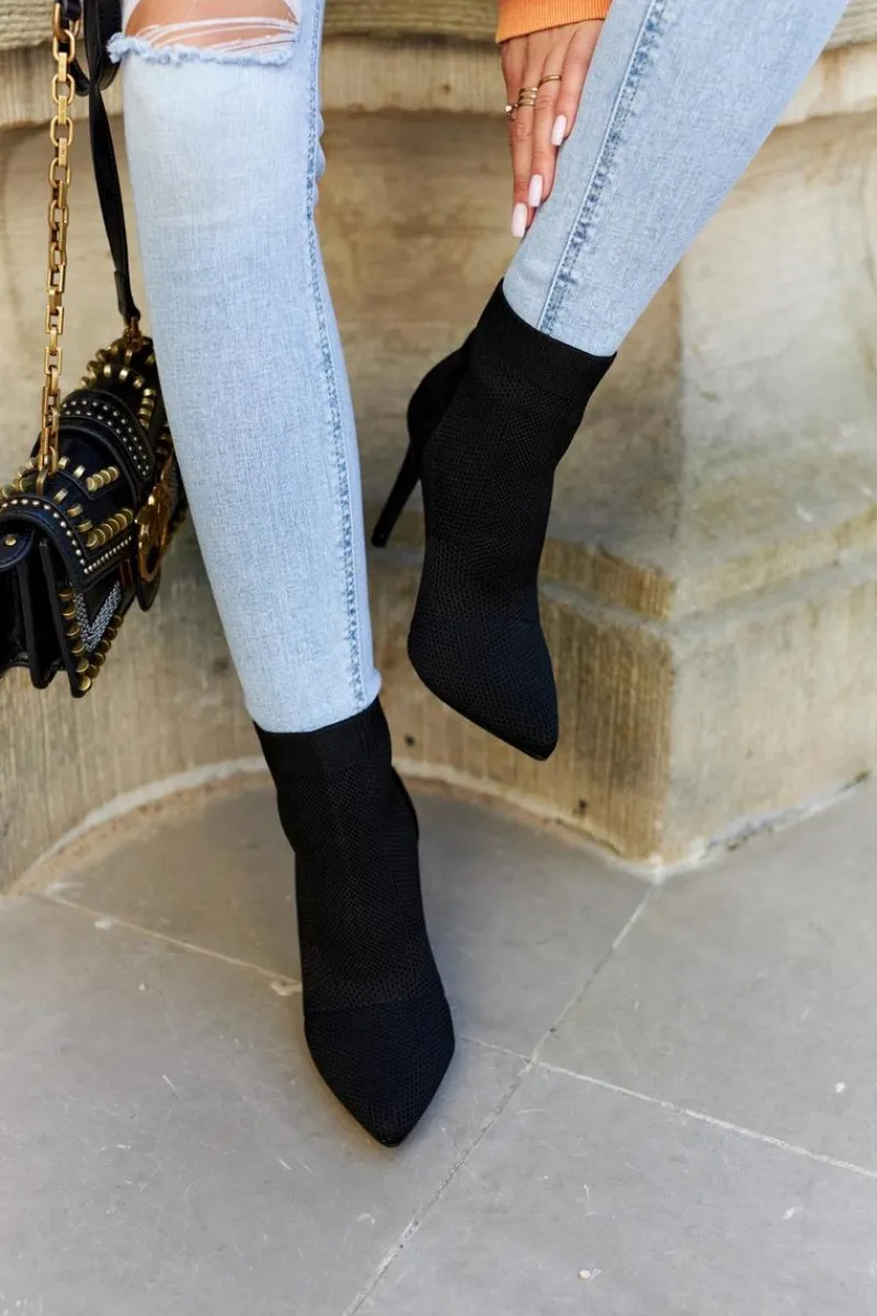 Damskie buty S.Barski Damskie Botki Ze Skarpetą Na Szpilce Czarne Last Night