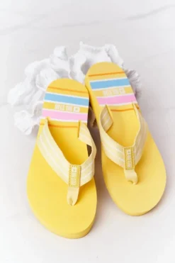 Online Big Star Shoes Damskie Klapki Japonki Big Star HH274A055 Żółte