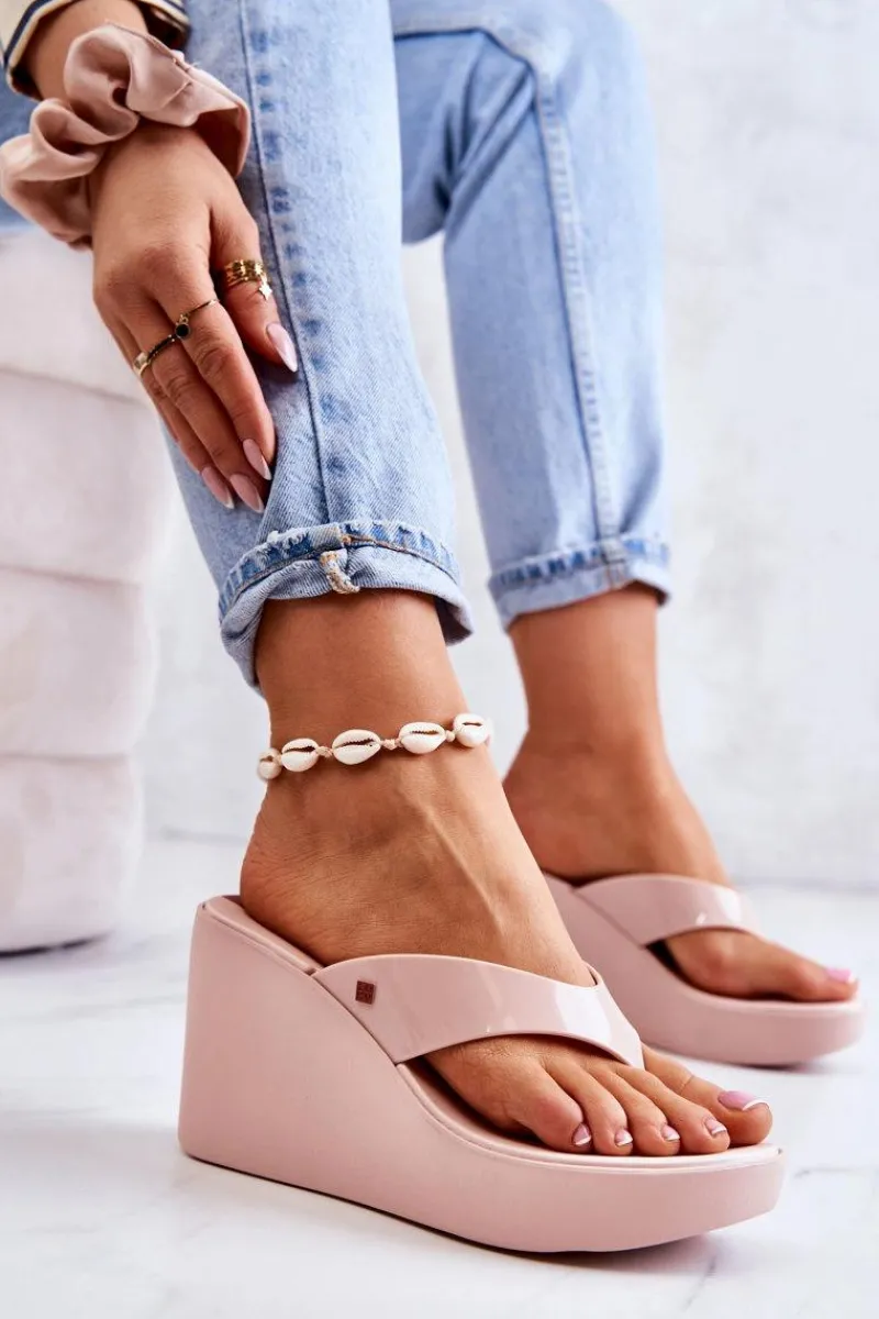 ZAXY Damskie Klapki Japonki Na Koturnie HH285294 Nude