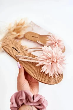 Clearance Boto Damskie Klapki Japonki Z Materiałową Ozdobą Jasnoróżowe Eviana