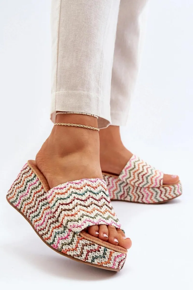 Sale Boto Damskie Klapki Na Koturnie Białe Vanarila