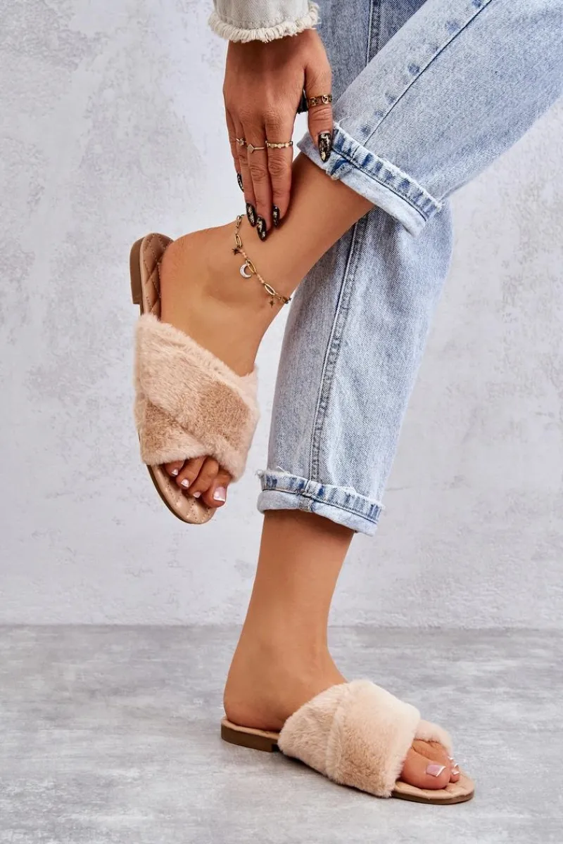 Sale Damskie Klapki Na Płaskim Obcasie Z Futerkiem Nude Lussie Damskie Klapki Z Futerkiem|Klapki Damskie Klasyczne