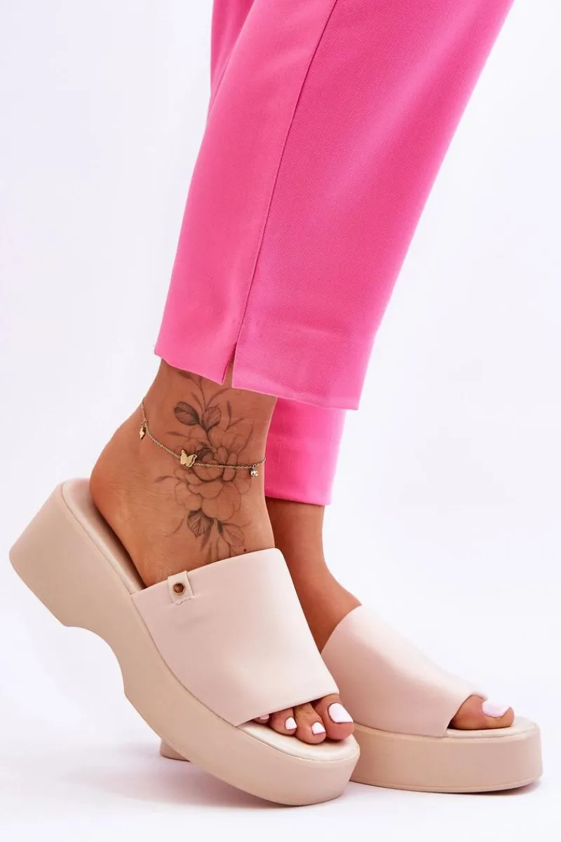 Online Evento Damskie Klapki Na Platformie Beżowe Carmela