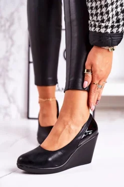 Sale Boto Damskie Klasyczne Czółenka Na Koturnie Lakierowane Czarne Ivonne