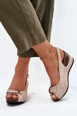 Online Evento Damskie Lekkie Sandały Na Koturnie Comfort Shoes Beżowo-Złote Efravia