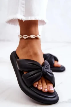 Outlet Damskie Modne Skórzane Klapki Czarne Savirra Damskie Klapki Damskie Klasyczne