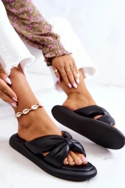 Outlet Damskie Modne Skórzane Klapki Czarne Savirra Damskie Klapki Damskie Klasyczne