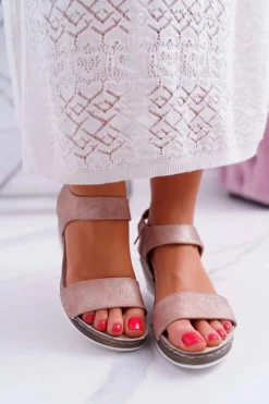 Sale Buty damskie Vinceza Damskie Sandały na Koturnie Różowe Złoto Gerdro