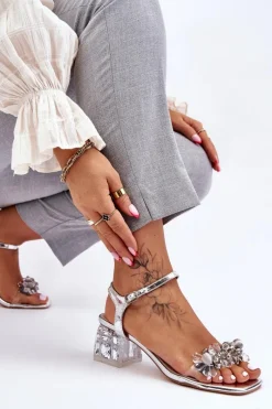 Sale Damskie Sandały Na Niskim Obcasie Z Ozdobami Srebrne Benicio Damskie Sandały Na Obcasie