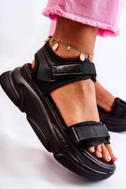 Outlet Evento Damskie Sandały Na Platformie Czarne Terrina